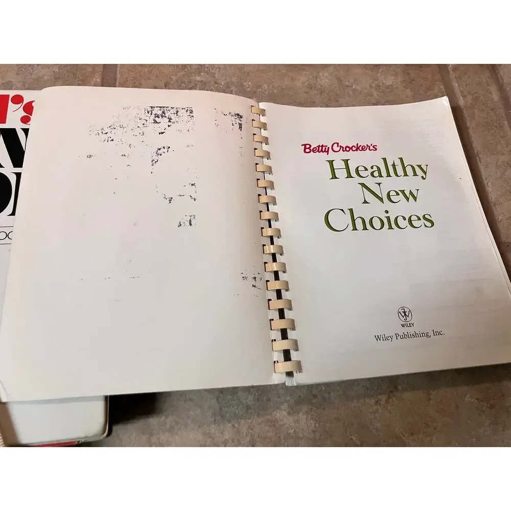 Vtg Betty Crockers Healthy New Choices Cookbook 400 Recipes First Edition Spiral